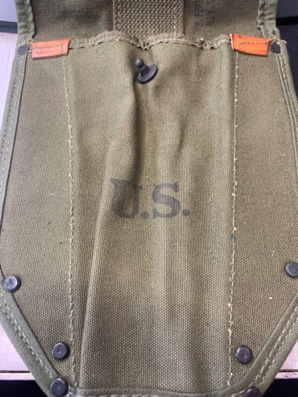 Original US WWII 2nd Pattern M1943 Shovel Cover Dated 1940's